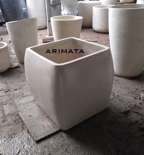 Bak Mandi Teraso Persegi Modern